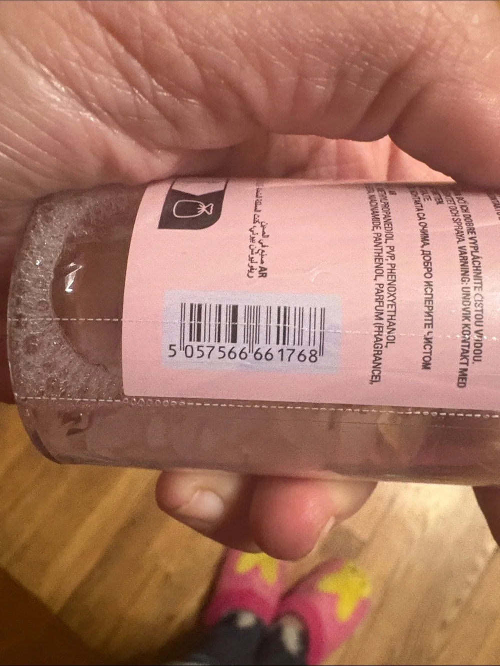 Makeup Revolution Crystal Aura Fixing Spray - Energy Fix Rose Quartz (NEW)